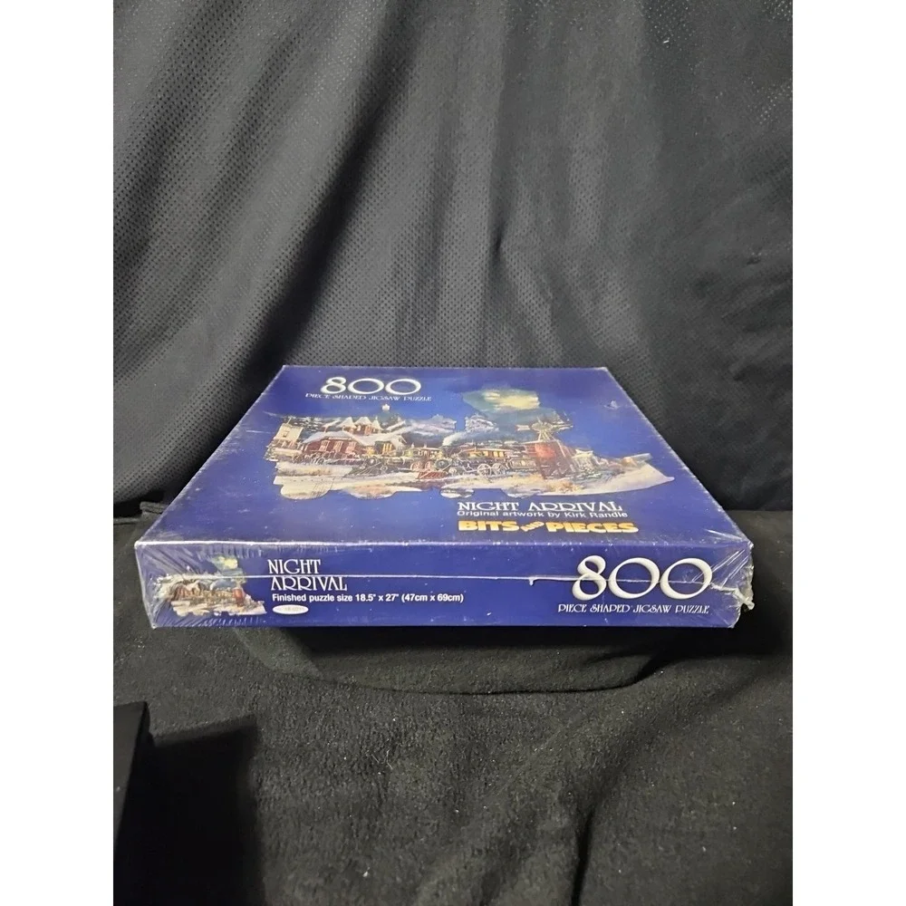 NIGHT ARRIVAL 800 Piece Train Shaped Jigsaw Puzzle Bits &‎ Pieces Factory Sealed